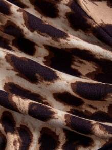 SHEIN MOD 大码复古豹纹蕾丝撞色饰边前系带喇叭袖女式衬衫