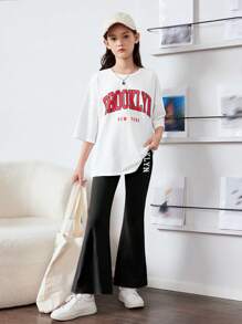 SHEIN 2 peças/Conjunto Camiseta de Manga Curta com Fenda Alta e Estampa de Letra e Legging Casual Solta para Meninas Pré-Adolescentes