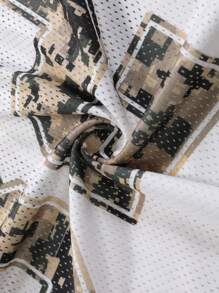 Manfinity EMRG Men's Camouflage & Letter Print V-Neck Short Sleeve Graphic Tee And All-Over Print Casual Pants Set - Multicolor - View 7