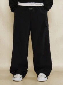 SUMWON Loose Fit Nylon Cargo Parachute Pant - Black - View 2