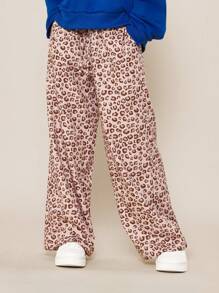 SUMWON Tween Girls Crew Neck Sweatshirt With Boston Graphic Print And Leopard Print Pant 2 Piece Set