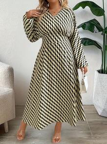 Celure Đầm dài thường ngày in họa tiết cổ chữ V tay dài cỡ lớn - Nhiều màu - Xem 1