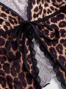 SHEIN MOD 大码复古豹纹蕾丝撞色饰边前系带喇叭袖女式衬衫