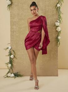 Hauture Satin Jacquard One Shoulder Cape Tulip Hem Dress - Burgundy - View 5