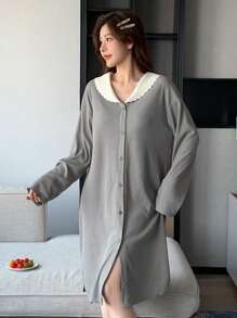 DAZY Vestido de estar por casa con cuello ancho y bajo ondulado