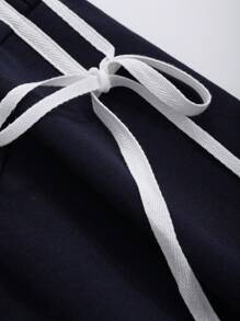 DAZY Áo nỉ nữ tay dài cổ tròn in họa tiết sọc màu tương phản, quần áo nữ mùa thu - Màu xanh hải quân - Xem 9