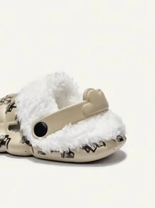 Cozy Pixies 1 双幼儿男孩卡通挖掘机印花可爱室内拖鞋，保暖内衬，适合秋冬季日常穿着 - 卡其色 - 查看 5