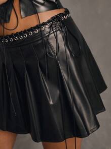 SHEIN BAE 秋冬黑色皮裙扣腰褶短款时尚女绿色迷你裙，女警服装，镂空服装，猫女服装，蓬蓬裙 - 黑色 - 查看 3