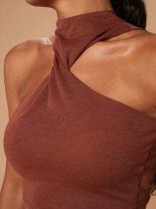 SHEIN Haute 扭纹前挂脖领上衣 - 酒紅色 - 查看 2