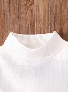 2 piezas/Set Conjunto casual de niña bebé con Top de cuello alto cálida y pantalones de peto holgados, adecuado para otoño e invierno