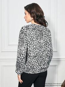 Marilyn Monroe X SHEIN Fall And Winter Black And White Round Neck Loose Sweatshirt , Leopard Print Portrait Pattern Sexy Casual Style