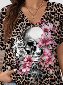 EMERY ROSE 大码女式休闲豹纹与骷髅印花宽松 V 领短袖 T 恤，适合夏季 - 白色 - 查看 2