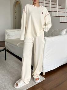 DAZY 撞色装饰休闲家居服套装睡衣 - 杏色 - 查看 1