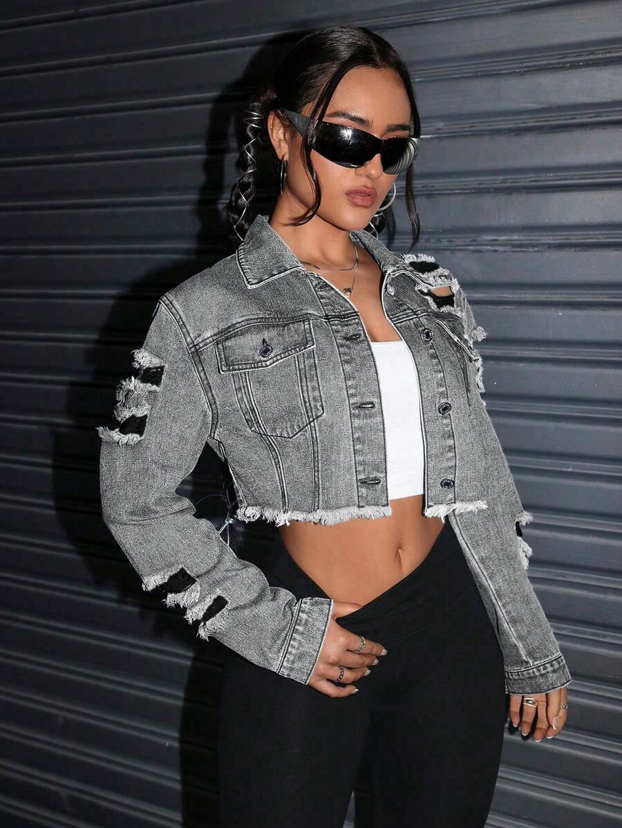 SHEIN EZwear Chaqueta vaquera de manga larga con botones delanteros, deshilachada y con bajo crudo lavado - Gris Claro - Ver 1