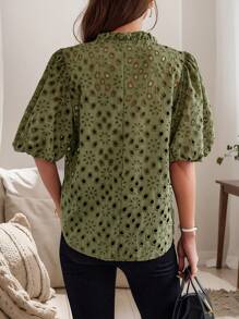 SHEIN Clasi 女士假日休閒 masson 實心色空心刺繡泡泡袖襯衫 - 軍綠色 - 查看 2