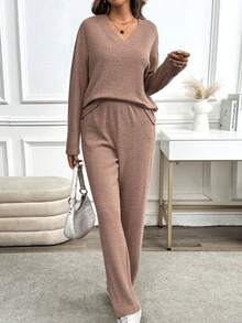 SHEIN LUNE Bộ 2 áo thun dài tay cổ chữ V trễ vai màu trơn và quần thường ngày cho nữ, mùa xuân và mùa hè - Màu Khaki - Xem 3