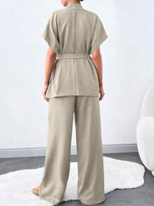 SHEIN Tall 女款純色短袖上衣與長褲兩件套，附腰帶，適合高個女性 - 米色 - 查看 2