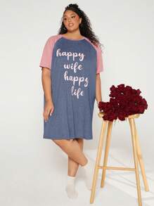 SHEIN CURVE+ Plus Letter Graphic Contrast Raglan Sleeve Nightdress - Dusty Blue - View 4