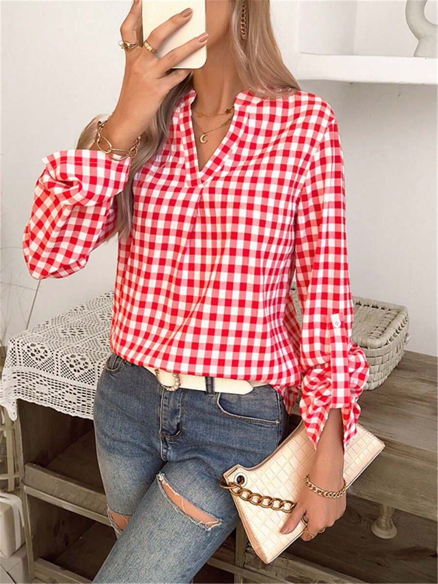 女式缺口领长袖格子休闲衬衫