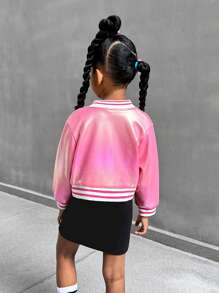 SHEIN Explorewe 2 pièces Set de jeunes filles avec couche d'air rose et imprimé noir / Ce set est composé d'un tissu avec revêtement lavable à la main, le panneau avant est décoré d'une broderie de visages souriants tricolores, doublé avec une doublure thermique, assorti à une robe noire ajustée avec des imprimés amusants, très adapté aux enfants dynamiques qui aiment les paillettes. Nouvelle arrivée Automne/Hiver - Rose bonbon - Voir 2