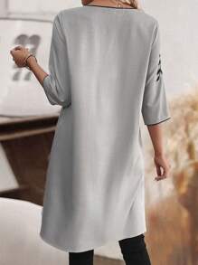 SHEIN LUNE Kvinnors broderi kontrast trim rund hals Casual blus - Ljusgrå - Visa 2