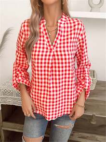 女式缺口领长袖格子休闲衬衫