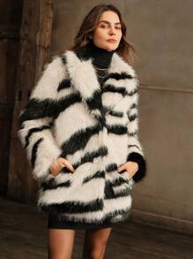 Anewsta 女式花卉印花蓬松豹纹夹克 - 黑與白 - 查看 3