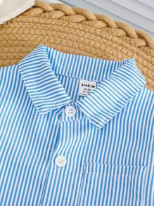SHEIN 2pcs Baby Boys Toddlers Autumn Winter Basic Casual Vacation Soft Touch Striped Shirt + Distressed Denim Pants Set