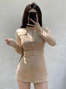 DAZY 女士麂皮收腰长款外套，性感收腰设计，常规版型，适合秋冬季节穿着。 - 卡其色 - 查看 7