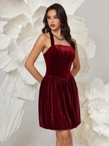 SHEIN Belle Burgundy Red Women's Solid Backless Halter Christmas Party Dress,Elegant Velvet Cocktail Semi Formal Prom Dress,Birthday Graduation Dinner Homecoming - Burgundy - View 5