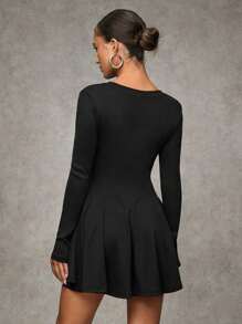 SHEIN BAE 女士黑色纯色甜美休闲圆领长袖简约荷叶边下摆短款迷你连衣裙/黑色返校节礼服 - 黑色 - 查看 2
