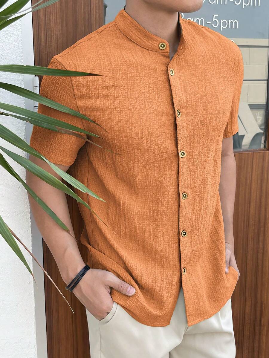 Manfinity VCAY Men's Solid Color Button Front Short Sleeve Casual Top