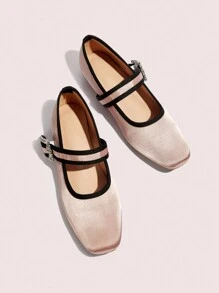 CUCCOO DOLLMOD Women's Round Toe Rhinestone Buckle Simple Flat Shoes Fall - Baby Pink - View 9