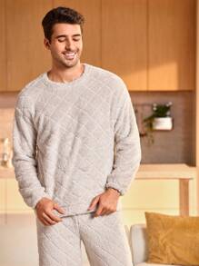 Manfinity Underwear&Sleepwear Basics 2pcs Men Solid Color Crew Neck Long Sleeve Fleece Pajama Set, Fall Winter Clothes