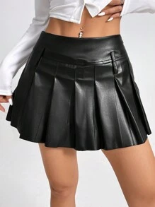SHEIN PETITE Women's Solid Color PU Leather Pleated Mini Skirt