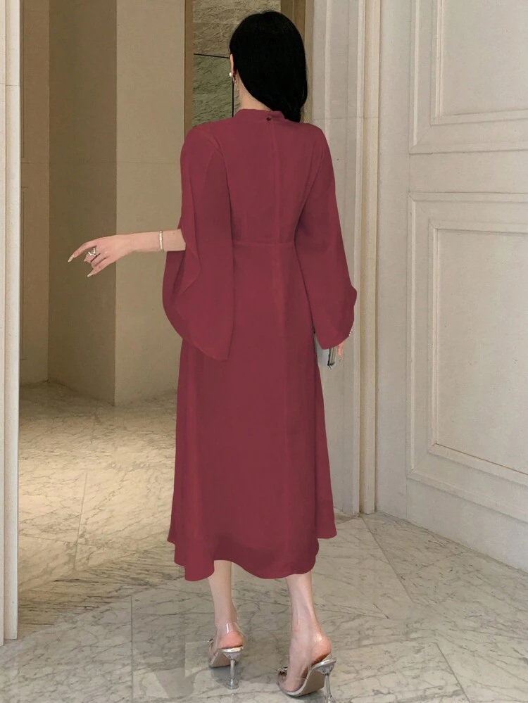 Solid V-Neck Pleated Chiffon Mid-Length Dress For Women, Birthday ,New Year Eve Prom Dress,Fall Clothes Long Sleeve Dress Red Women Dresses Elegant Women Dresses