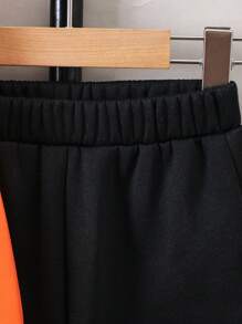 SHEIN 2 件套年轻男孩休闲卡通人物与字母印花长袖棒球夹克和宽松长裤套装，秋冬 - 彩色 - 查看 7