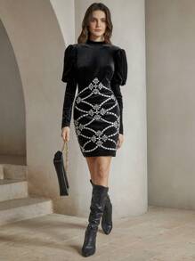 Anewsta Elegantes schwarzes lang ärmeliges Kleid aus Samt mit Prägung, Rollkragen und aufgeblähten Ärmeln - Schwarz - Übersicht 1