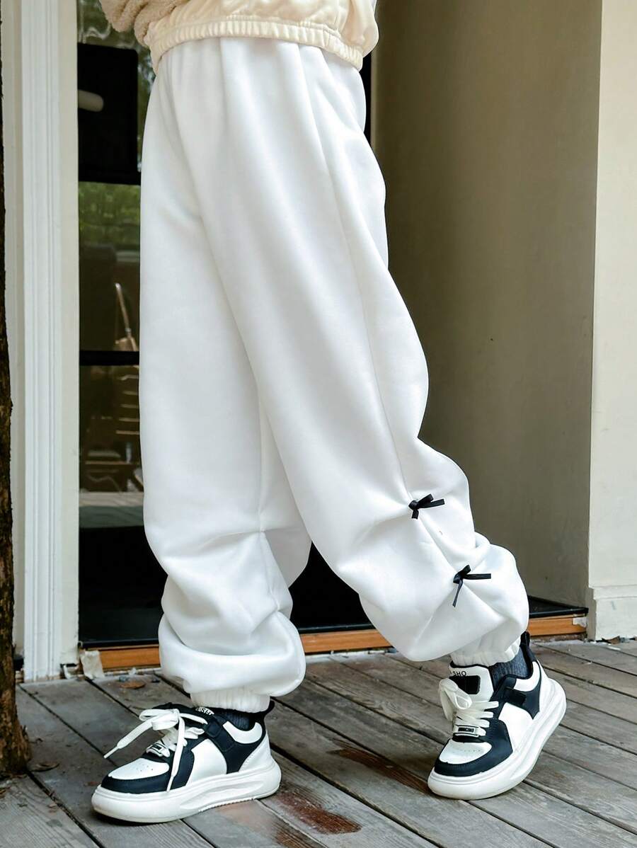 SHEIN Tween Girl 蝴蝶结装饰褶皱宽松羊毛运动裤 - 白色 - 查看 1