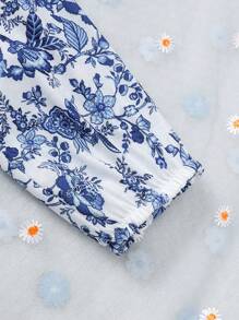 2 Stücke/Set Elegantes klassisches blaues & weißes Blumen Volant Hose Latzhose und Jumpsuit Outfit für Baby Mädchen, weicher & bequemer Stoff, super für Outdoor-Tragen