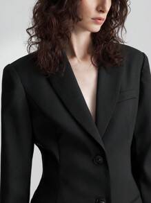 Ontre Nuova collezione primavera 2025 per donna, giacca di tailleur a forma di campana con vita modellata, tinta unita, con risvolto, manica lunga, vestibilità slim, abbigliamento da lavoro per ufficio e professioniste urbane - nero - Visualizzare 3