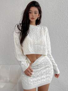 Chiquease 2 件女士返校装 - 白色迷你裙和长袖毛衣，秋冬套装 - 白色 - 查看 4