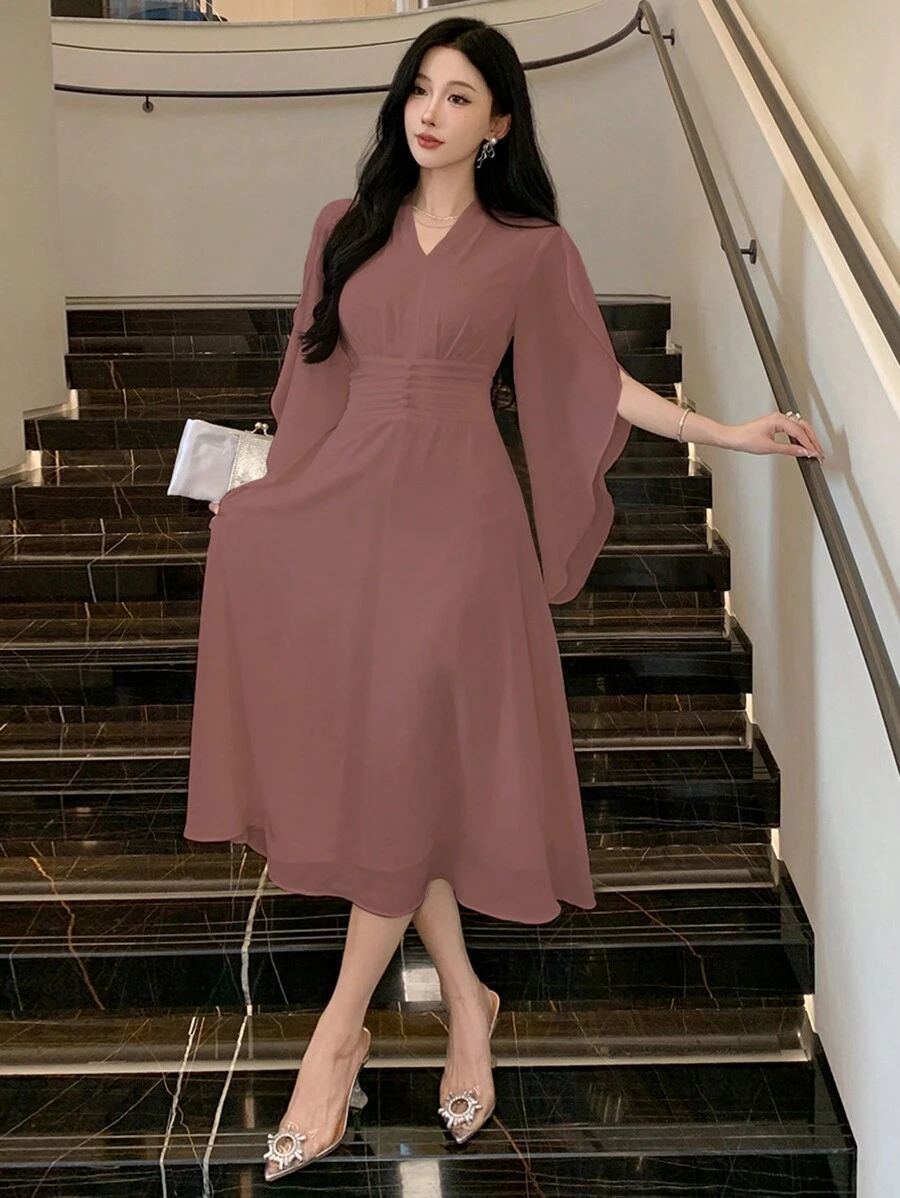 DAZY 纯色V领褶皱雪纺中长连衣裙，适合女士，生日、新年、舞会等场合，秋季长袖连衣裙，优雅女装 - 紫色 - 查看 1