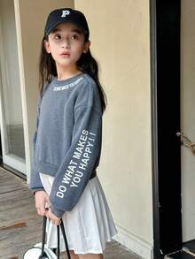 SHEIN Genkimix Kids Tween Girl Gray Round Neck Sweatshirt With Letter Print Trimming, Autumn/Winter