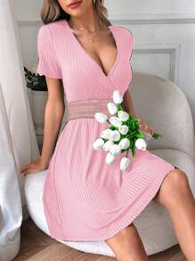 Breezaya 短款拼色V领短袖简约休闲迷你连衣裙 - 粉色 - 查看 6