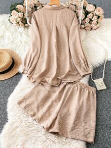 Conjunto de 2 piezas de talla grande con top de manga larga de unicolor con botones delanteros y shorts con lazo delantero - Albaricoque - Ver 2