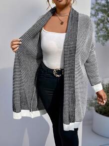 Calvaya Plus Size Women's Colorblock Casual Long Sleeve Cardigan - Black and White - View 3