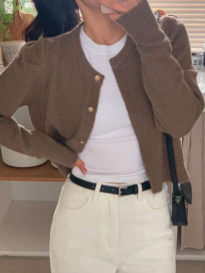 DAZY 女式纯色纽扣前泡泡袖修身短款开衫，秋季服装