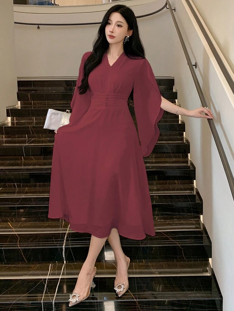 Solid V-Neck Pleated Chiffon Mid-Length Dress For Women, Birthday ,New Year Eve Prom Dress,Fall Clothes Long Sleeve Dress Red Women Dresses Elegant Women Dresses