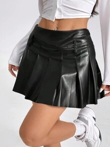 SHEIN PETITE Women's Solid Color PU Leather Pleated Mini Skirt